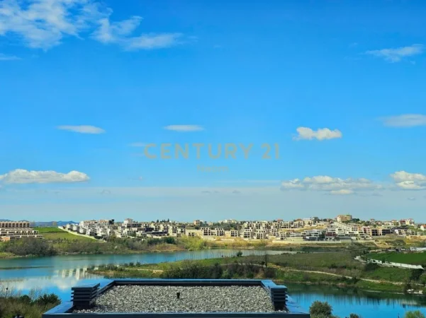Tirane, shes Vile 3 Katshe Kati 2, 330 m² 650.000 € 