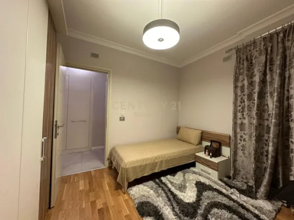 Tirane, shes apartament 2+1+Aneks+Ballkon Kati 3, 120 m² 300.000 € 
