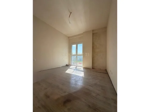 Tirane, shes apartament 2+1+Aneks+Ballkon Kati 3, 111 m² 199.000 € (Porta Tirana e Re)