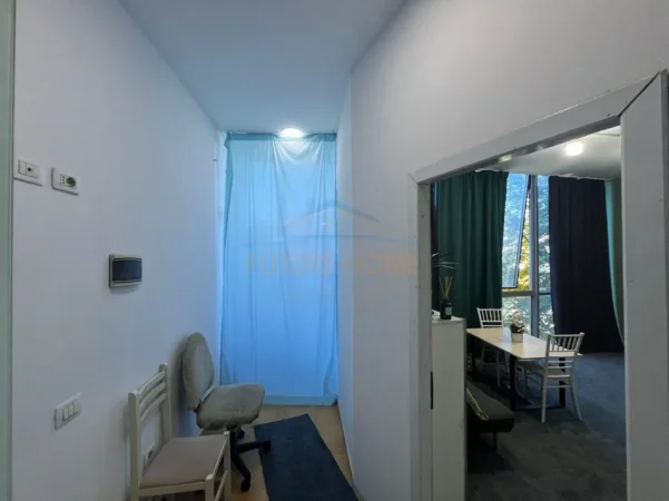 Tirane, shitet ambjent biznesi Kati 2, 32 m² 60.000 € (Xhamlliku)