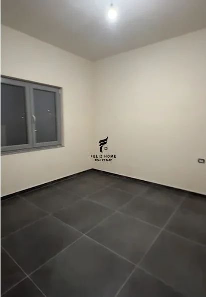 Tirane, shitet apartament 2+1 Kati 1, 128 m² 154.000 € (KOMBINAT)