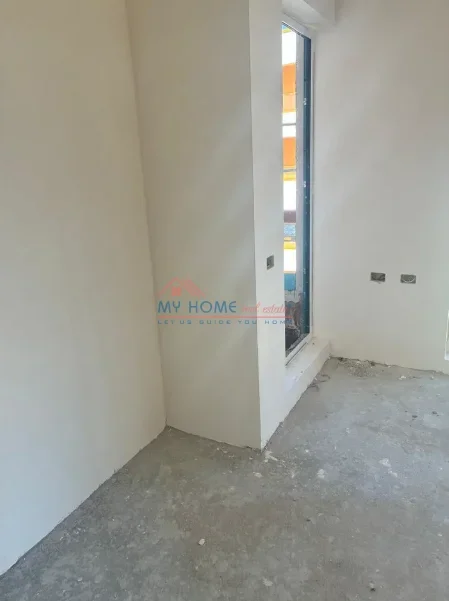 Tirane, shitet apartament 1+1+Ballkon Kati 6, 60 m² 99.000 € (Ali Demi, Rezidenca Kadiu)