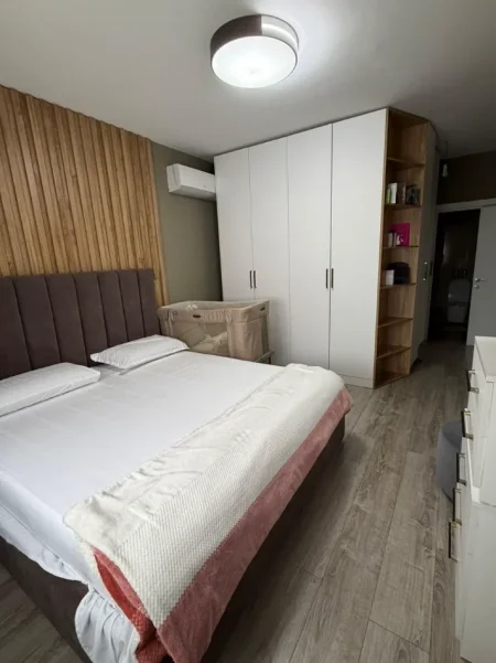 Tirane, shitet apartament 1+1 Kati 2, 82 m² 175.000 € (zogu i zi)