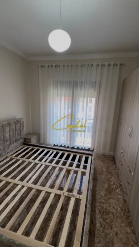 Tirane, jepet me qera apartament 1+1 Kati 3, 74 m² 500 € (ASTIR)