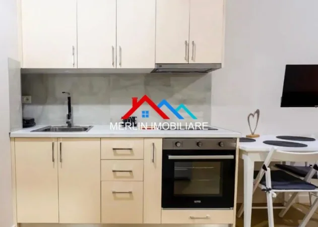 Tirane, jepet me qera apartament 1+1+Ballkon Kati 2, 50 m² 650 € (RRUGA MUHAMET GJOLLESHA,ZOGU I ZI)