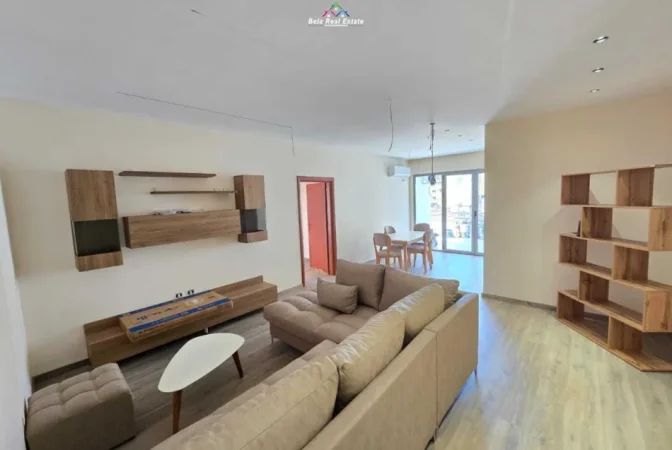 Tirane, jepet me qera apartament 3+1+Ballkon Kati 6, 120 m² 1.200 € (Bulevardi Zhan Dark)