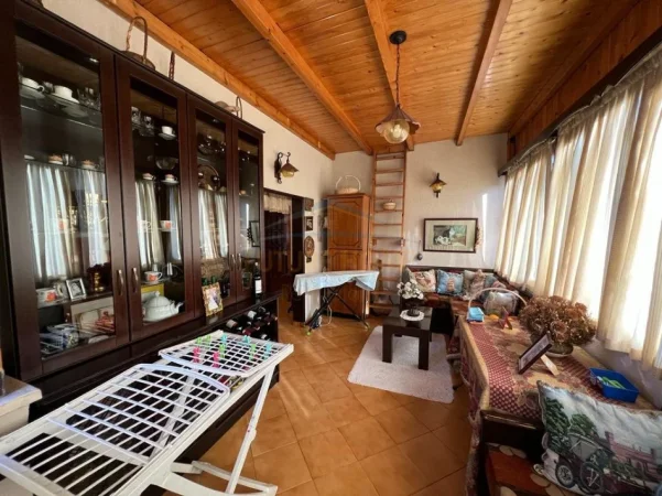 Tirane, shitet apartament 2+1 Kati 6, 133 m² 175.000 € (Zogu i Zi)