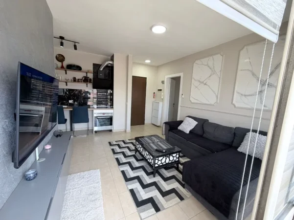 Tirane, shitet apartament 1+1 , 50 m² 118.000 € (fusha aviacionit)