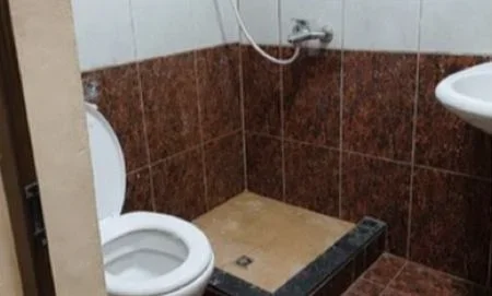 Tirane, jepet me qera apartament 3+1+Ballkon Kati 5, 120 m² 785 € (RRUGA PANORAMA)