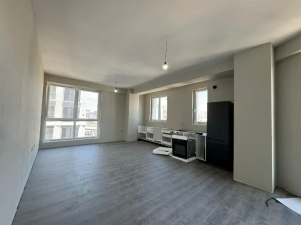 Tirane, shitet apartament 3+1 , 135 m² 399.000 € (Komuna e Parisit)