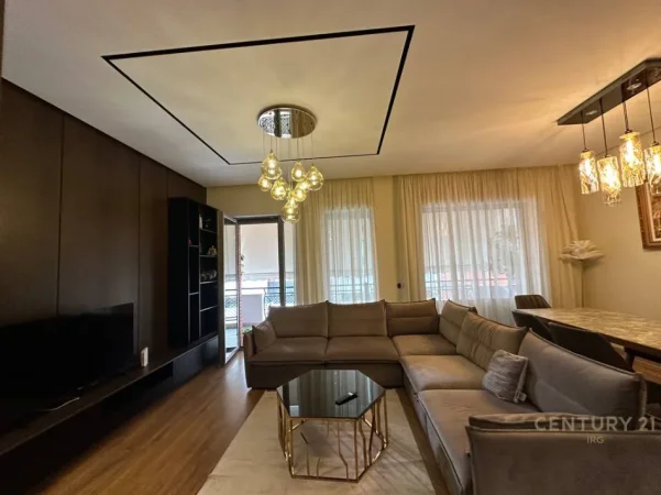 Tirane, shitet apartament 2+1+Aneks+Ballkon Kati 8, 140 m² 490.000 € (Kompleksi Delijorgji)