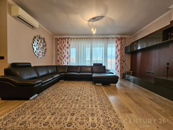 Shqiperi, shitet apartament 3+1+Aneks+Ballkon Kati 8, 140 m² 290.000 € 