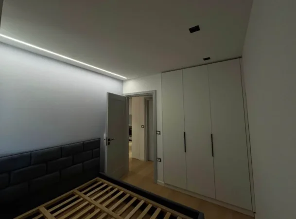 Tirane, shitet apartament 1+1+Ballkon , 55 m² 145.000 € 