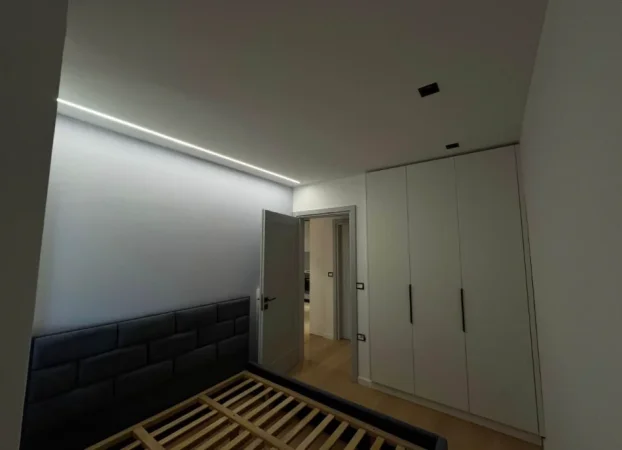 Tirane, shitet apartament 1+1+Ballkon Kati 2, 55 m² 145.000 € (Brryli)