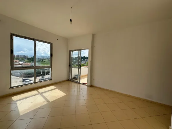 Tirane, shitet apartament 2+1 , 116 m² 135.000 € (Astir)