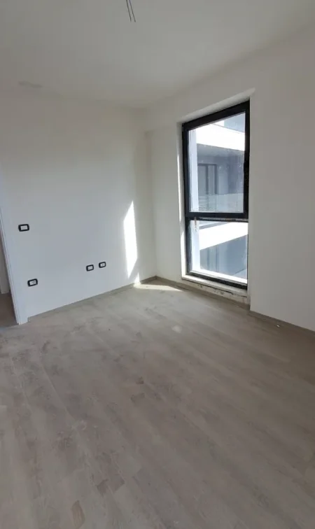 Tirane, shitet apartament 2+1 Kati 10, 121 m² 192.700 € (REZIDENCA TURDIU, FUSHA AVIACIONIT)