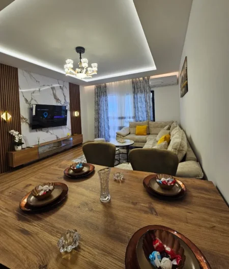 Tirane, shitet apartament 2+1+Ballkon , 116 m² 265.000 € 