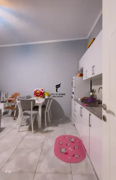 Tirane, shitet apartament 1+1 Kati 1, 83 m² 135.000 € (FRESKU)