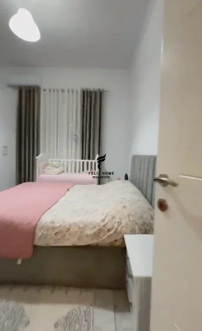 Tirane, shitet apartament 1+1 Kati 1, 83 m² 135.000 € (FRESKU)