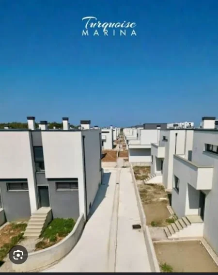 Durres, shitet Vile 3+1+Aneks+Ballkon Kati 1, 151 m² 289.000 € (Lalez Bay)