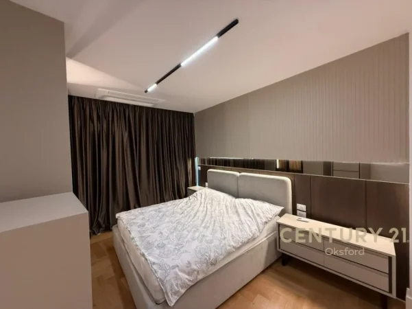 Tirane, jepet me qera apartament 2+1 Kati 6, 117 m² 2.300 € 