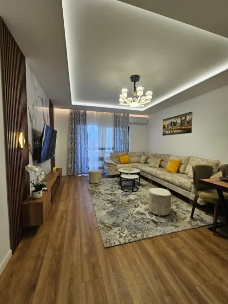 Tirane, shitet apartament 2+1 Kati 5, 116 m² 265.000 € 