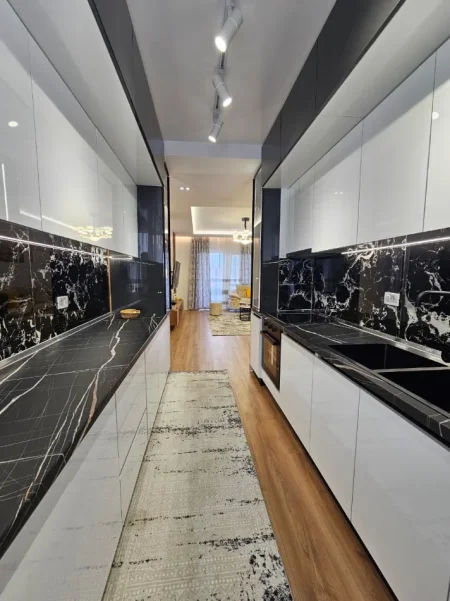 Tirane, shitet apartament 2+1 Kati 5, 116 m² 265.000 € 