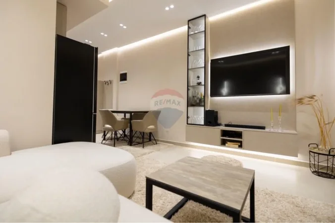 Vlore, shitet apartament 3+1 Kati 1, 135 m² 234.400 € (Rruga Hasan Kushta, Albano Romina, Vlorë)