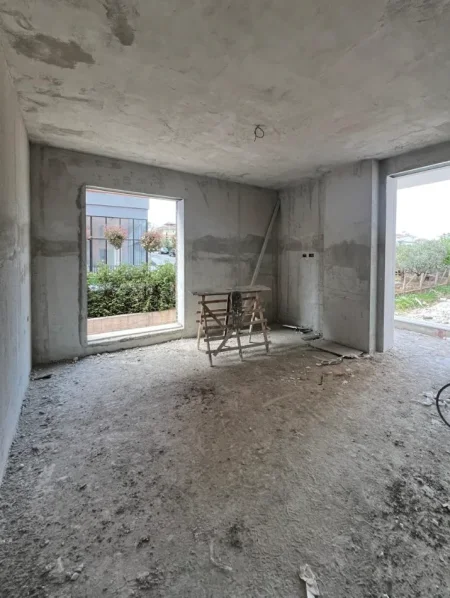 Tirane, shitet apartament 2+1 , 107 m² 123.000 € 