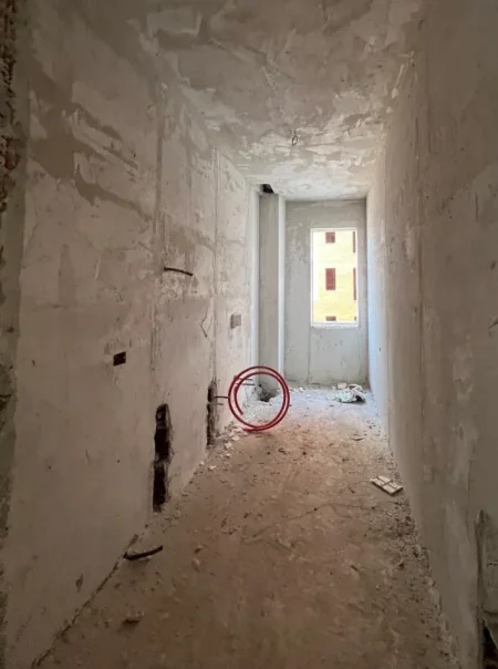 Tirane, shitet apartament 2+1 , 107 m² 123.000 € 