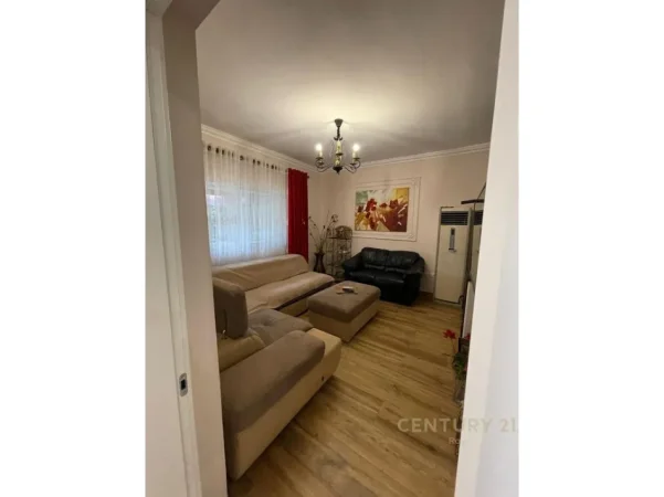 Durres, shes Vile 4+1 Kati 2, 114 m² 360.500 € (Golem)