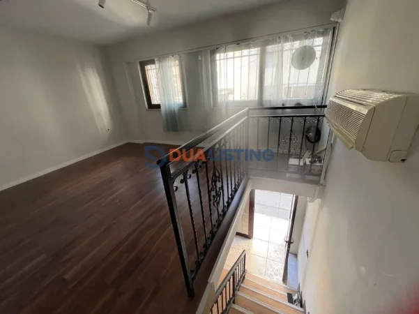 Tirane, jepet me qera ambjent biznesi , 32 m² 550 € (Kafe Flora)