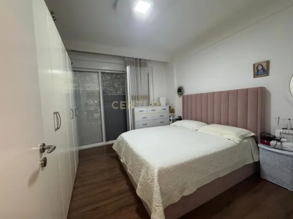 Shqiperi, shes apartament 1+1 Kati 4, 93 m² 186.000 € (Liqeni i Thate)