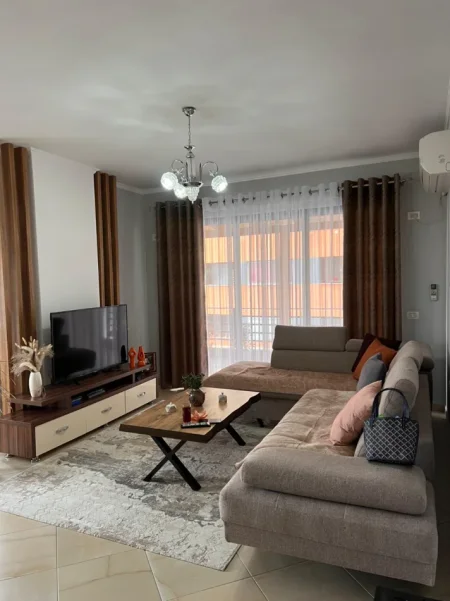 Tirane, shitet apartament 2+1+Aneks+Ballkon Kati 3, 123 m² 160.000 € (kashar)
