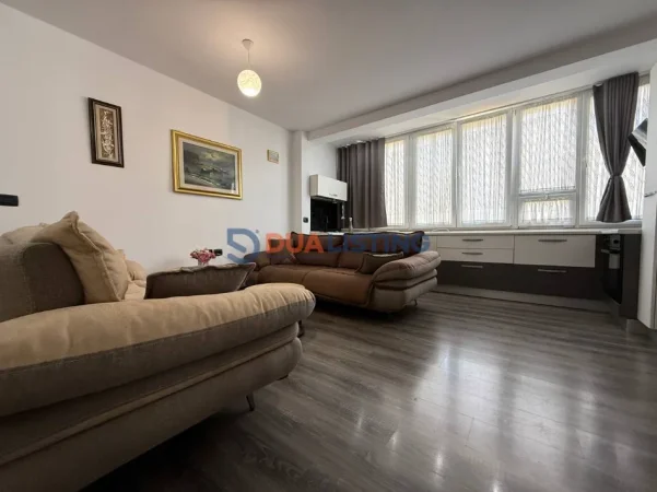 Tirane, shitet apartament 2+1 , 90 m² 195.000 € (Fusha Aviacionit)