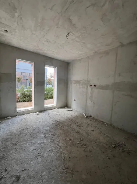 Tirane, shitet apartament 2+1 Kati 1, 107 m² 123.050 € 