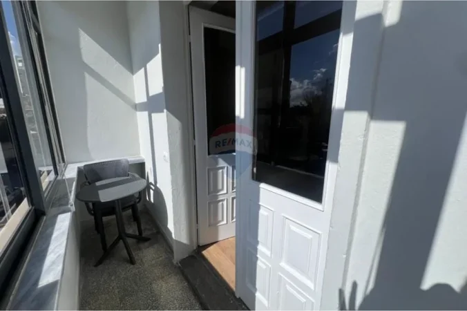 Tirane, jepet me qera apartament 1+1 Kati 2, 72 m² 640 € 