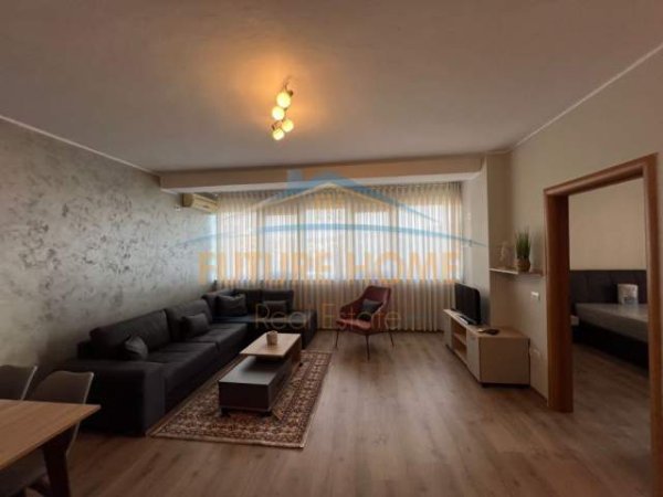 Tirane, jepet me qera apartament 2+1 Kati 6, 72 m² 500 Euro (Ish-Parku)