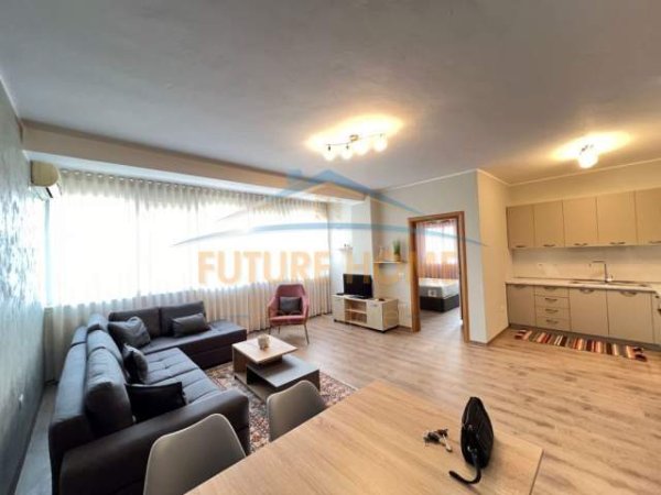 Tirane, jepet me qera apartament 2+1 Kati 6, 72 m² 500 Euro (Ish-Parku)