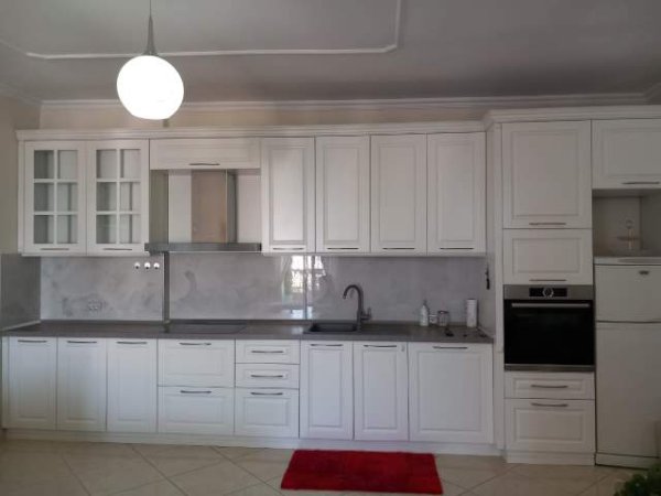Tirane, jepet me qera apartament 2+1+BLK Kati 8, 100 m² 40.000 Leke (Rruga Sabaaudin Gabrani)