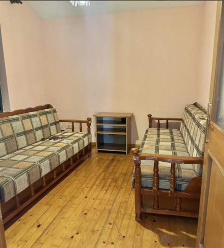 Tirane, jepet me qera apartament Kati 3, 96 m² 450 Euro (21 Dhjetori)