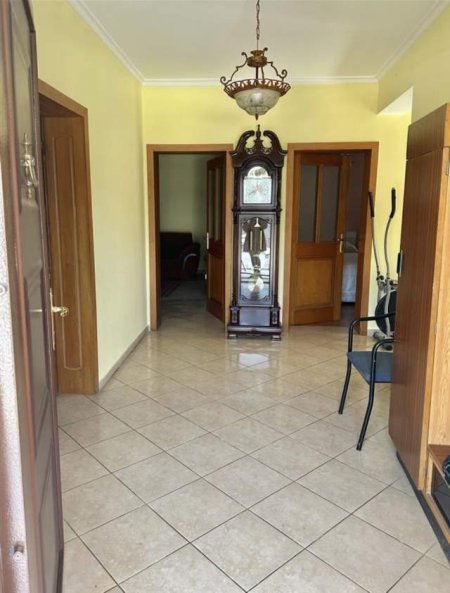 Tirane, jepet me qera apartament Kati 3, 96 m² 450 Euro (21 Dhjetori)