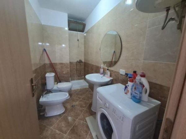 Tirane, shitet apartament 2+1+BLK Kati 3, 86 m² 100.000 Euro (Yzberisht)