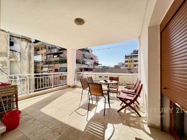 Tirane, shitet apartament 2+1+BLK Kati 7, 150 m² 320.000 Euro (Pranë Vilës Enver Tirana, Albania)