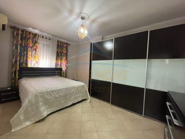 Tirane, jepet me qera apartament 2+1 Kati 5, 117 m² 600 Euro (rruga e durresit)