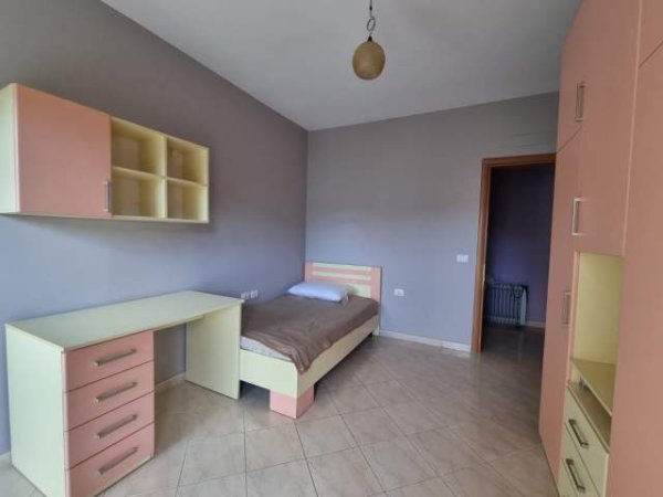 Tirane, shitet Kati 2, 150 m² 1266 Euro/m2
