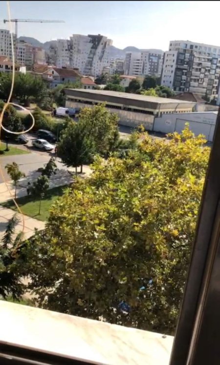 Tirane, jepet me qera apartament 2+1+BLK Kati 4, 95 m² 45.000 Leke (Ish Fusha Aviacionit)