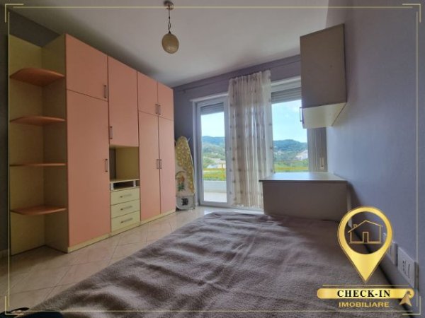Tirane, jepet me qera apartament 3+1+A+BLK Kati 2, 150 m² 600 Euro (Liqeni i Thate)