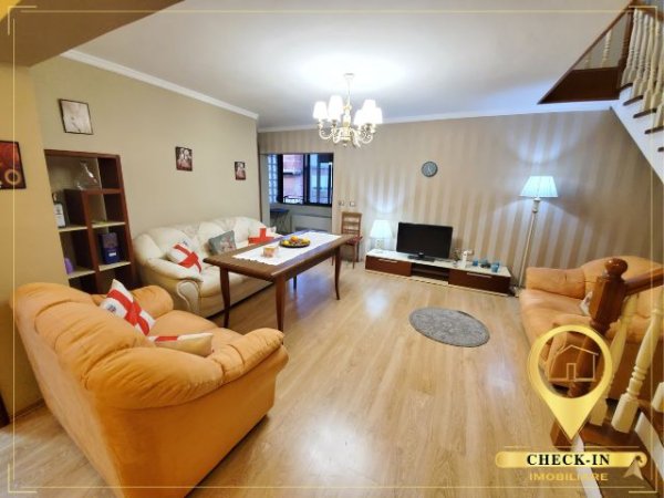 Tirane, jepet me qera apartament duplex Dublex Kati 5, 160 m² 700 Euro (Ish Restorant Durresi)