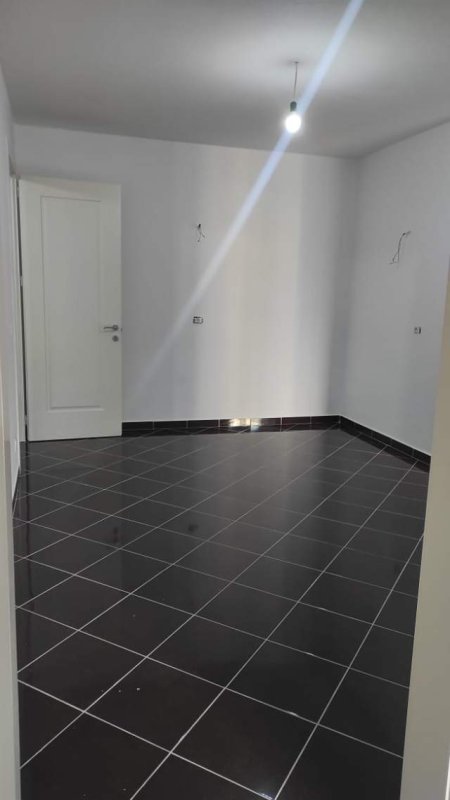 Tirane, shitet apartament 1+1+A+BLK Kati 4, 67 m² 65.000 Euro (Rruga e Thesarit) nga pronari